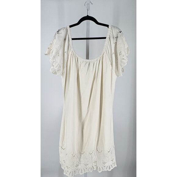 ASTARS + EVEREVE Dress - Picture 4 of 6